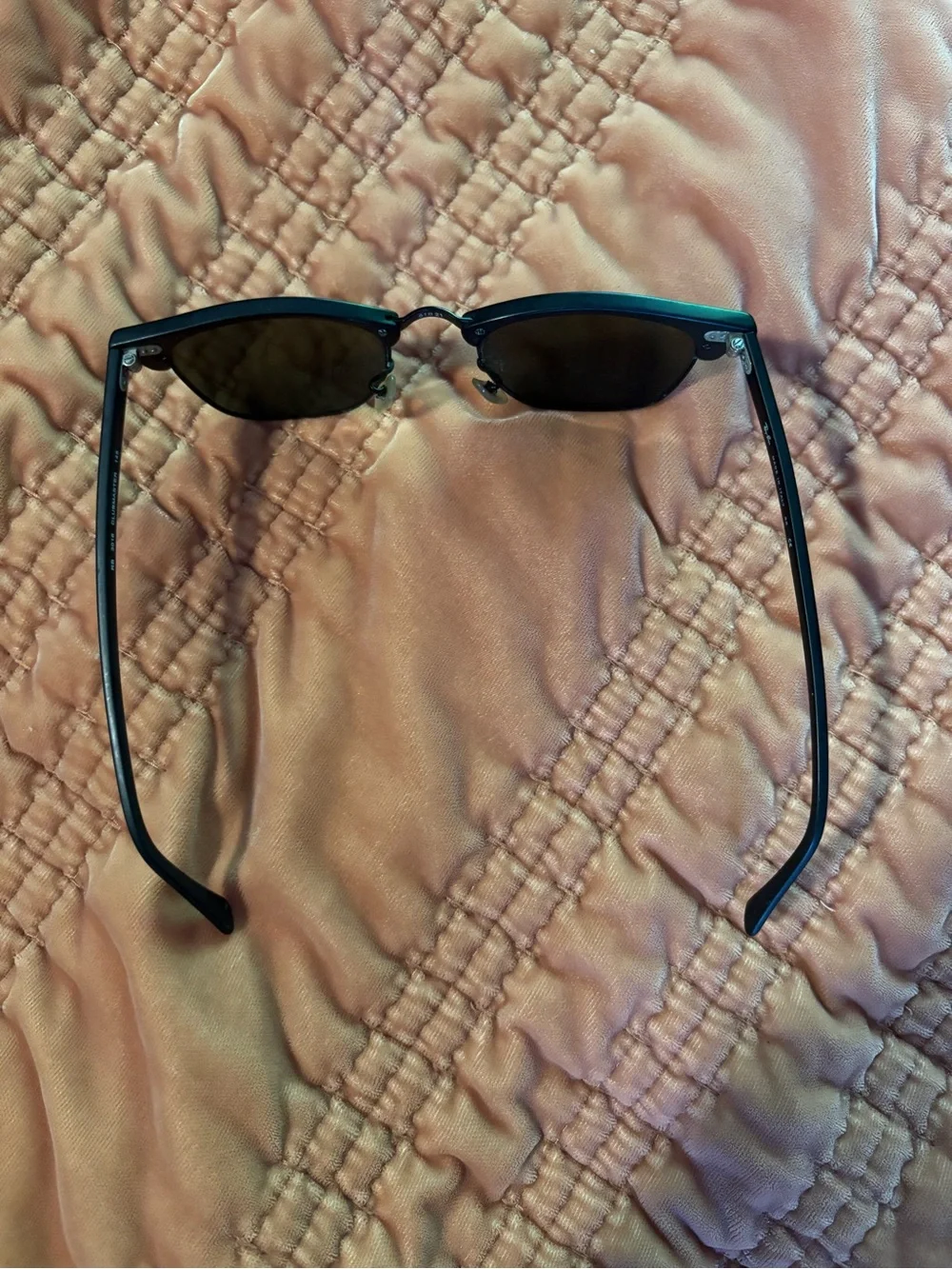Ray ban Black Frame Sunglasses with Blue grey mirrored lenses
